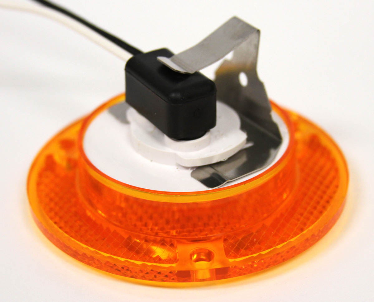 Plug Retaining Clip; stainless steel; bulk pack - Image 2