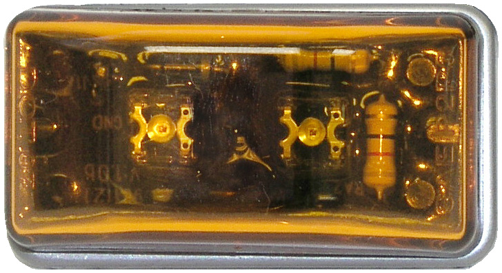 Surface-Mount Clearance/Side Marker Light; amber; Viz Pack