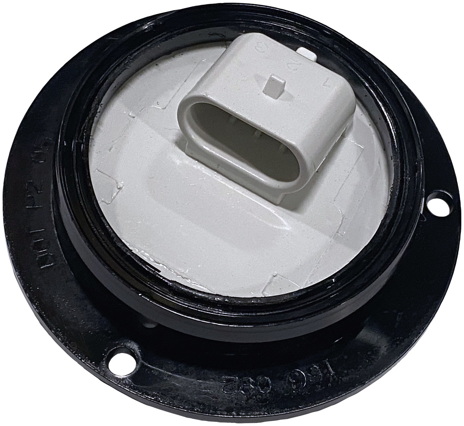 PC-Rated 2 1/2 inch Clearance/Side Marker Light w/ Aux Function; red flange; bulk pack - Image 2