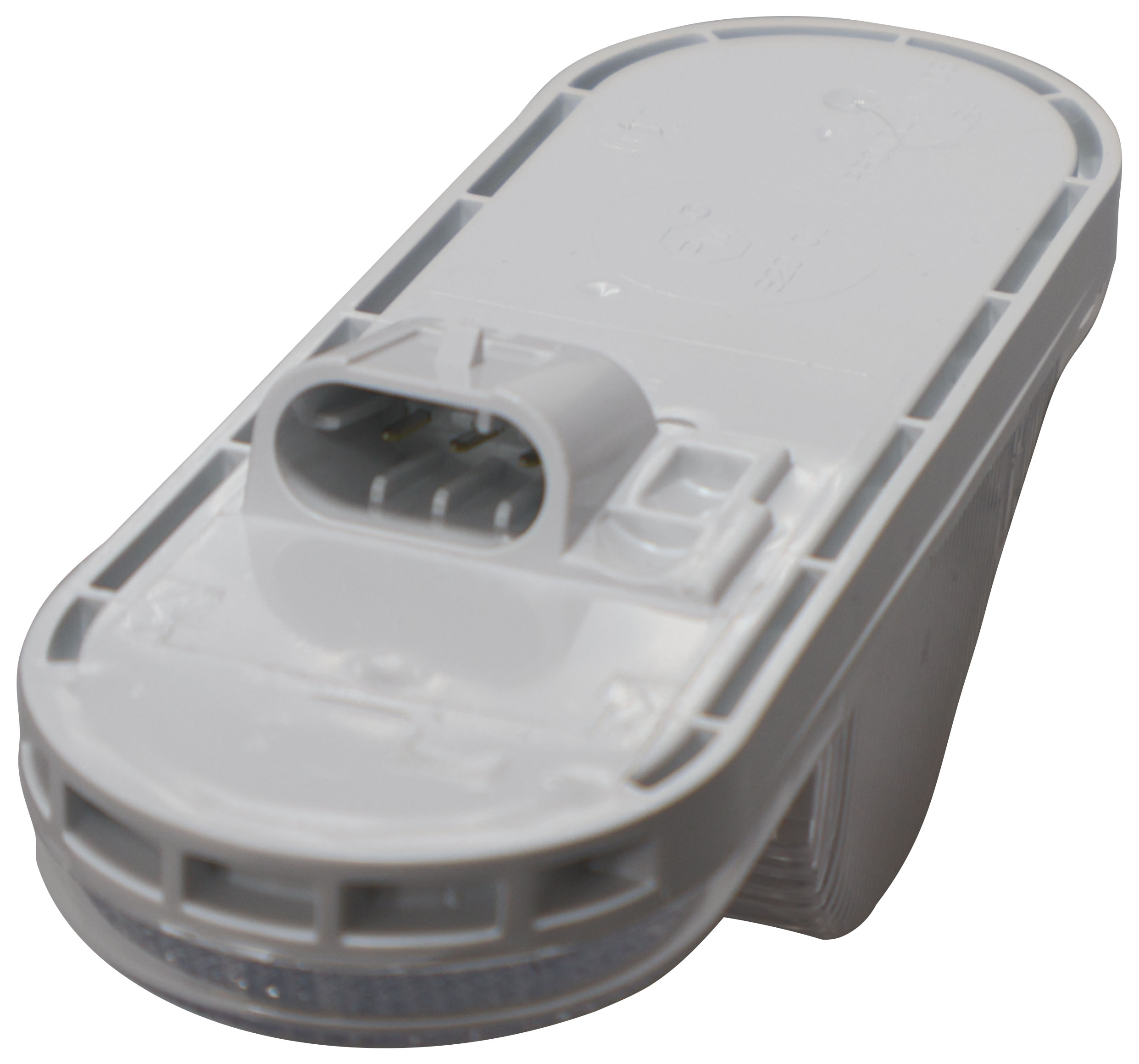 Lumen X® AMP Oval CA Title 13 Auxiliary Mid-Turn Light w/ Reflex; grommet; poly bag - Image 2